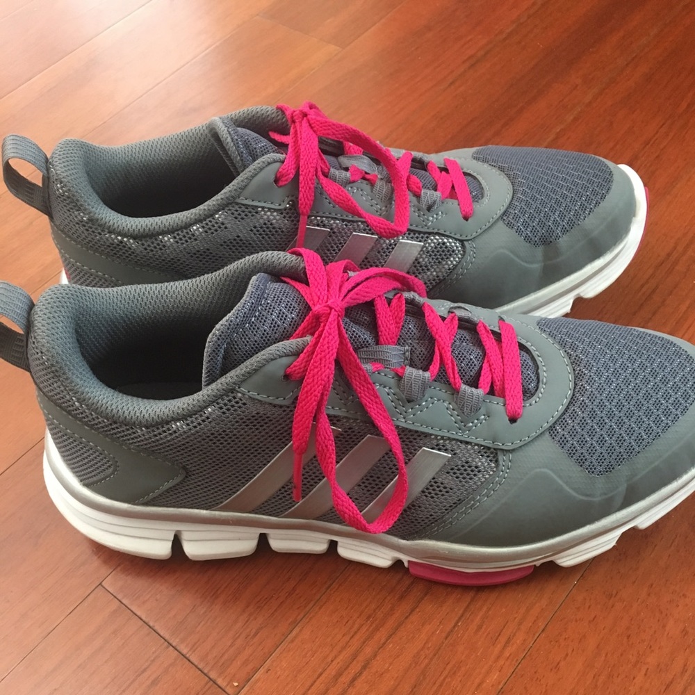 Adidas Sneakers Size 7